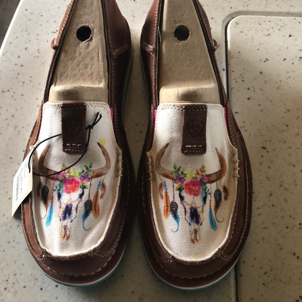 Ariat Cruiser Shoes